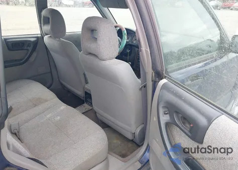 2001 Subaru Forester L из США, поврежденный, VIN JF1SF63531G720490